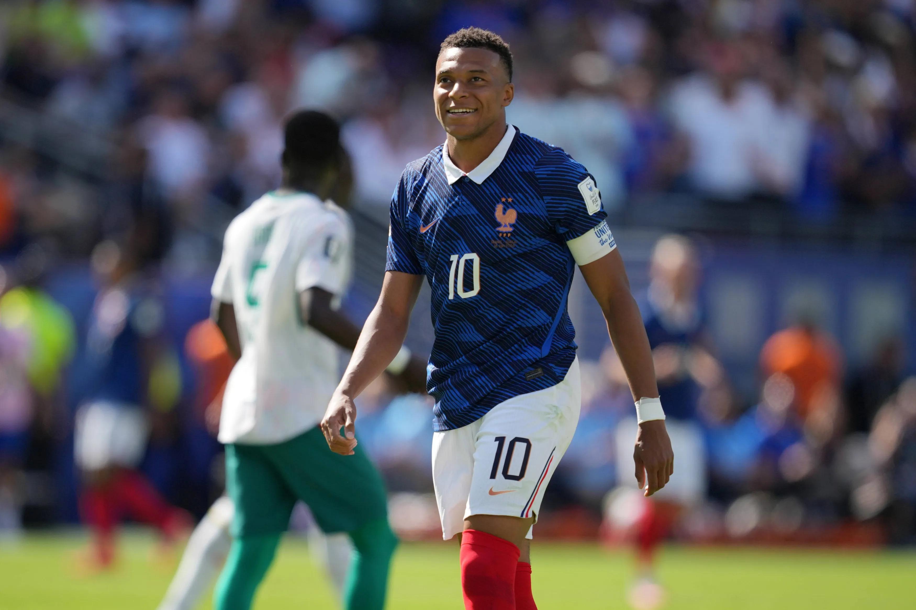 Deschamps' Stewardship: France's Century Caps and Structural Evolution